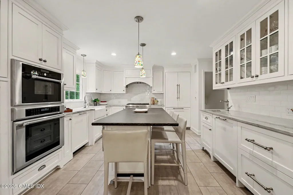 38 Byfield Lane Greenwich CT 06830