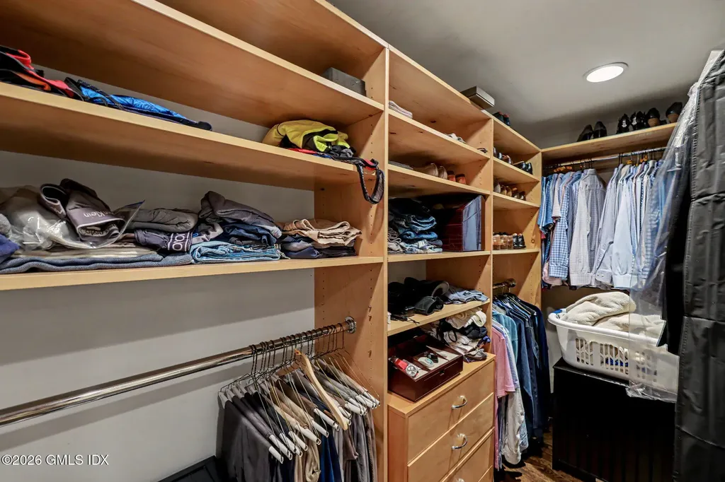38 Byfield Lane Greenwich CT 06830
