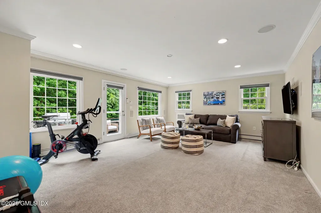 38 Byfield Lane Greenwich CT 06830