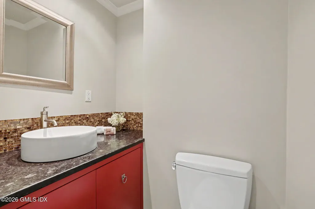 38 Byfield Lane Greenwich CT 06830