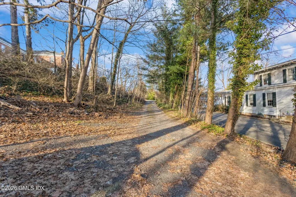 181 E Putnam Avenue Greenwich CT 06830