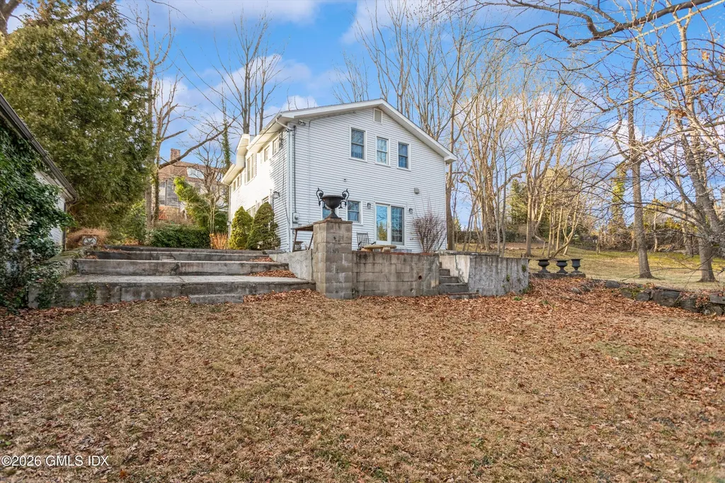 181 E Putnam Avenue Greenwich CT 06830