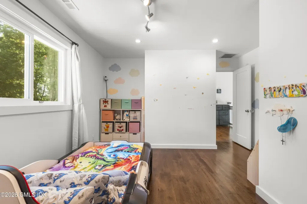 1080 Black Rock Easton CT 06612