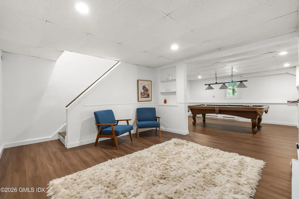 1080 Black Rock Easton CT 06612
