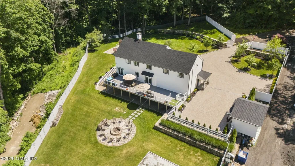 1080 Black Rock Easton CT 06612