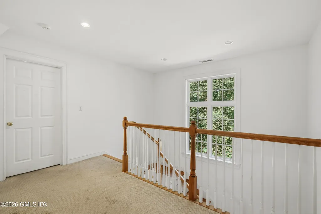 3 Carriage Road Cos Cob CT 06807