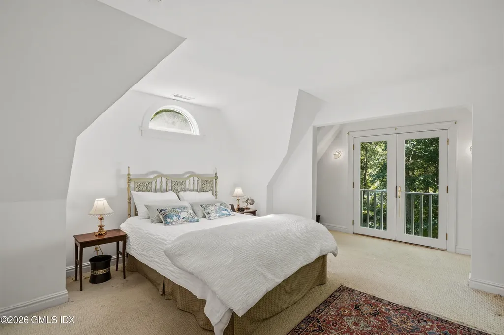 3 Carriage Road Cos Cob CT 06807