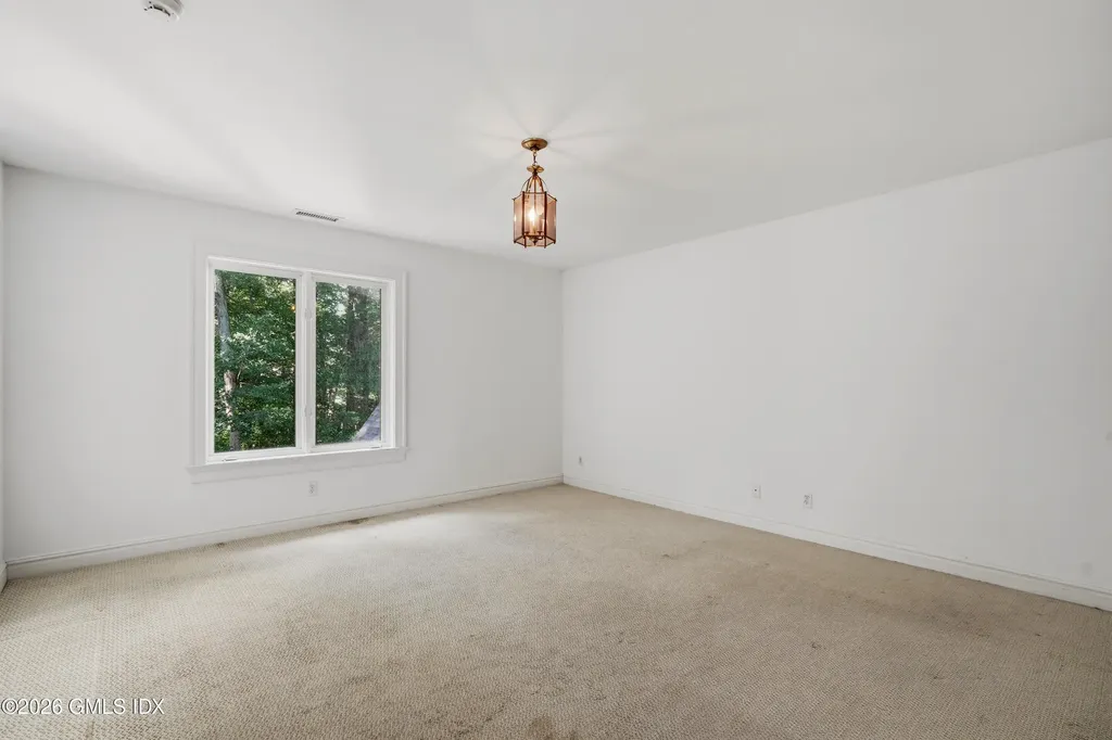 3 Carriage Road Cos Cob CT 06807
