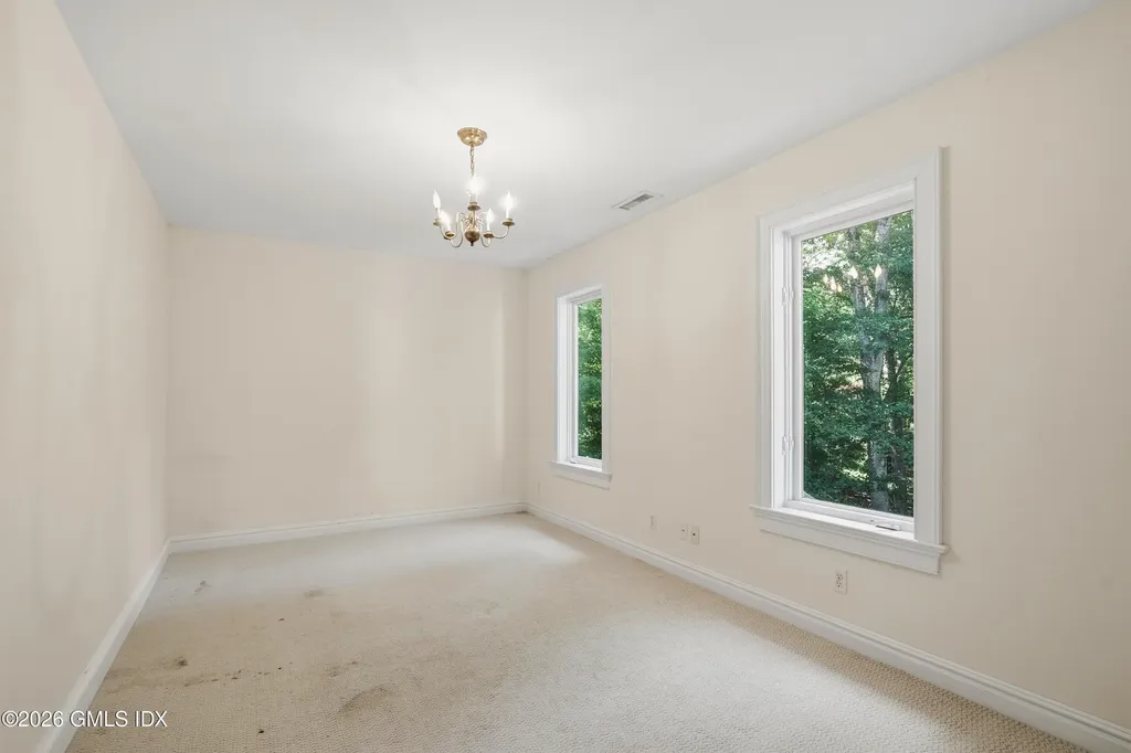 3 Carriage Road Cos Cob CT 06807