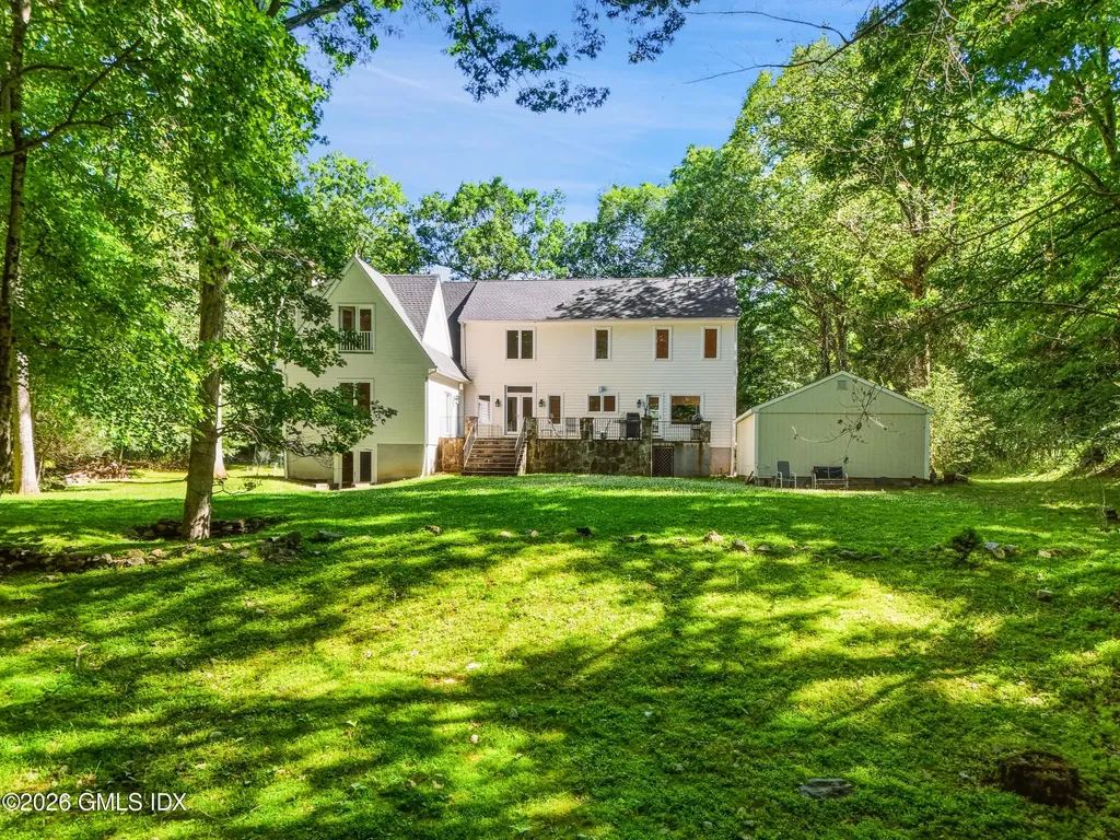 3 Carriage Road Cos Cob CT 06807