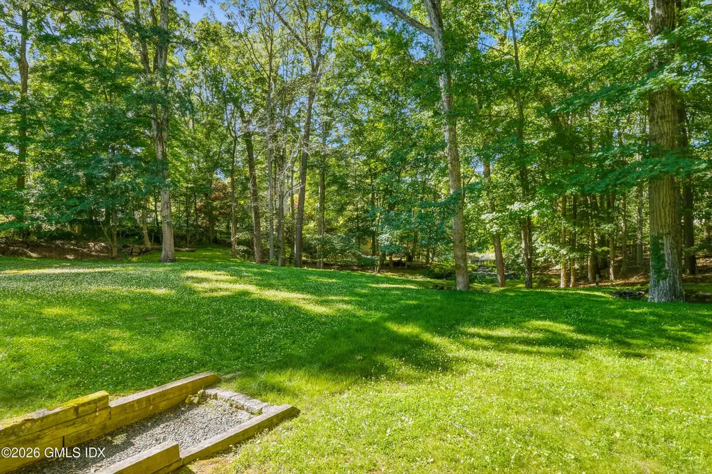 3 Carriage Road Cos Cob CT 06807