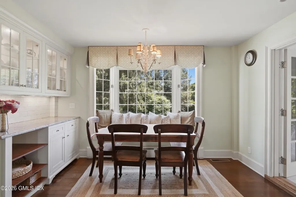 137 Sturges Ridge Road Wilton CT 06897