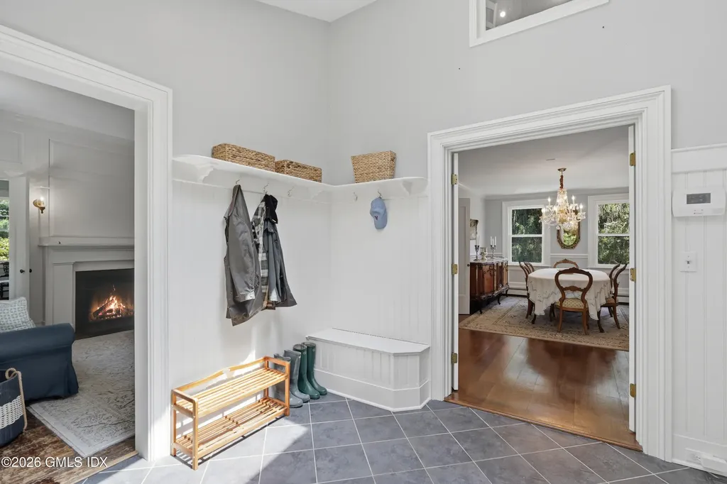 137 Sturges Ridge Road Wilton CT 06897