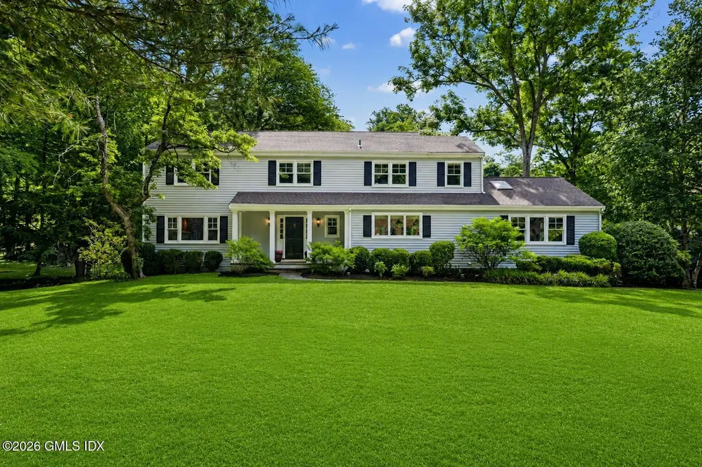 Greenwich CT, 11 Butternut Hollow Road