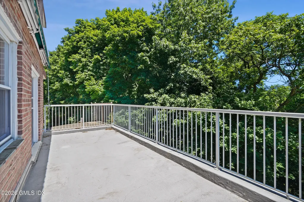 1 Putnam Hill Greenwich CT 06830