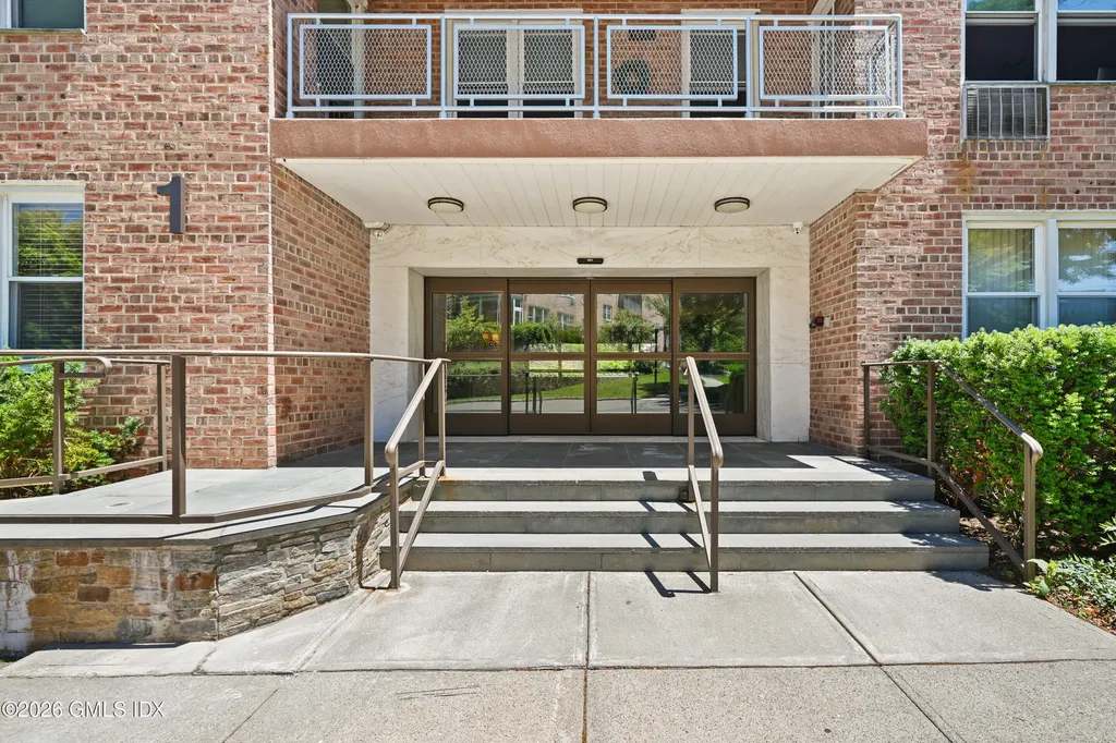 1 Putnam Hill Greenwich CT 06830