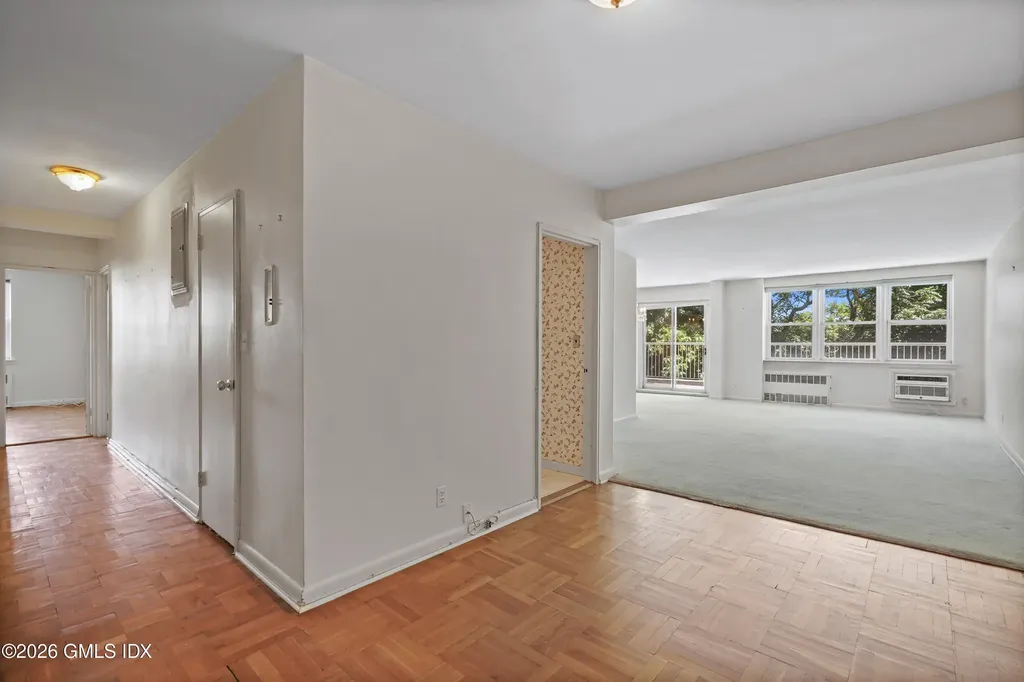 1 Putnam Hill Greenwich CT 06830