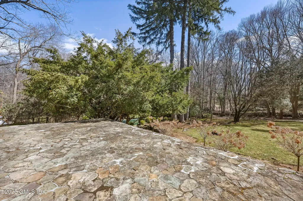37 Haviland Court Stamford CT 06903