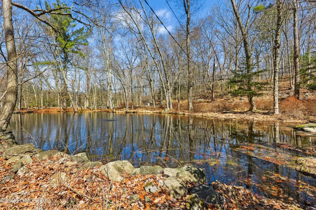 37 Haviland Court Stamford CT 06903