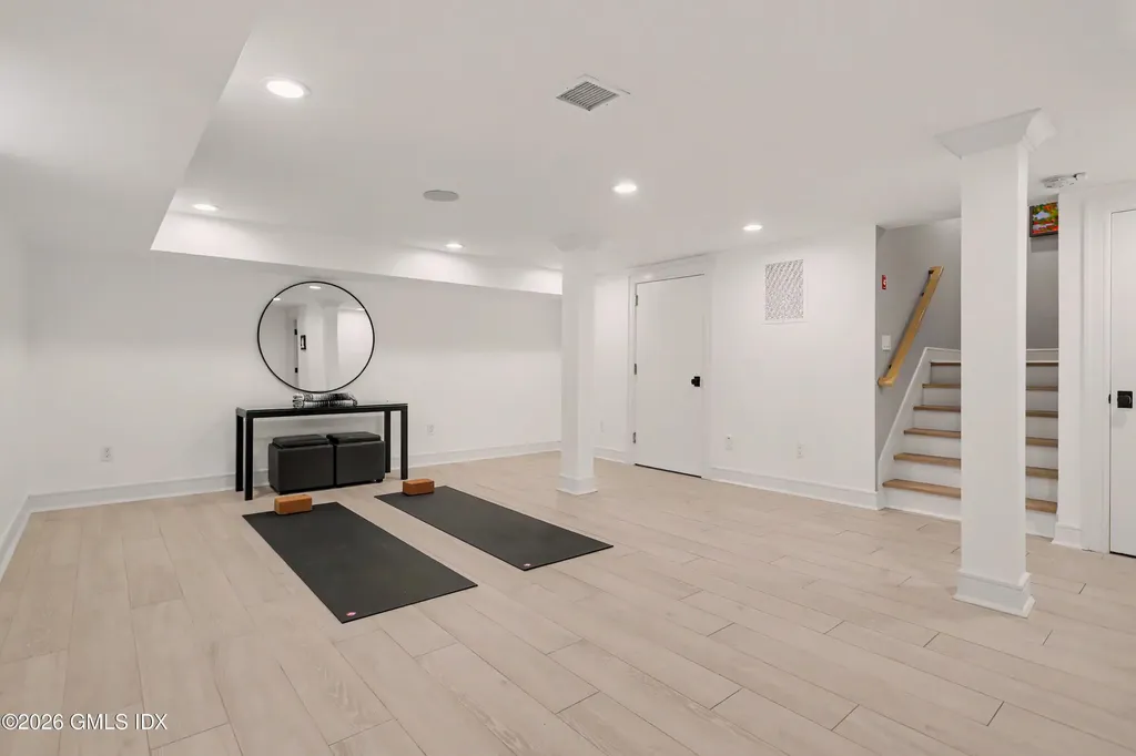 29 Orchard Place Greenwich CT 06830