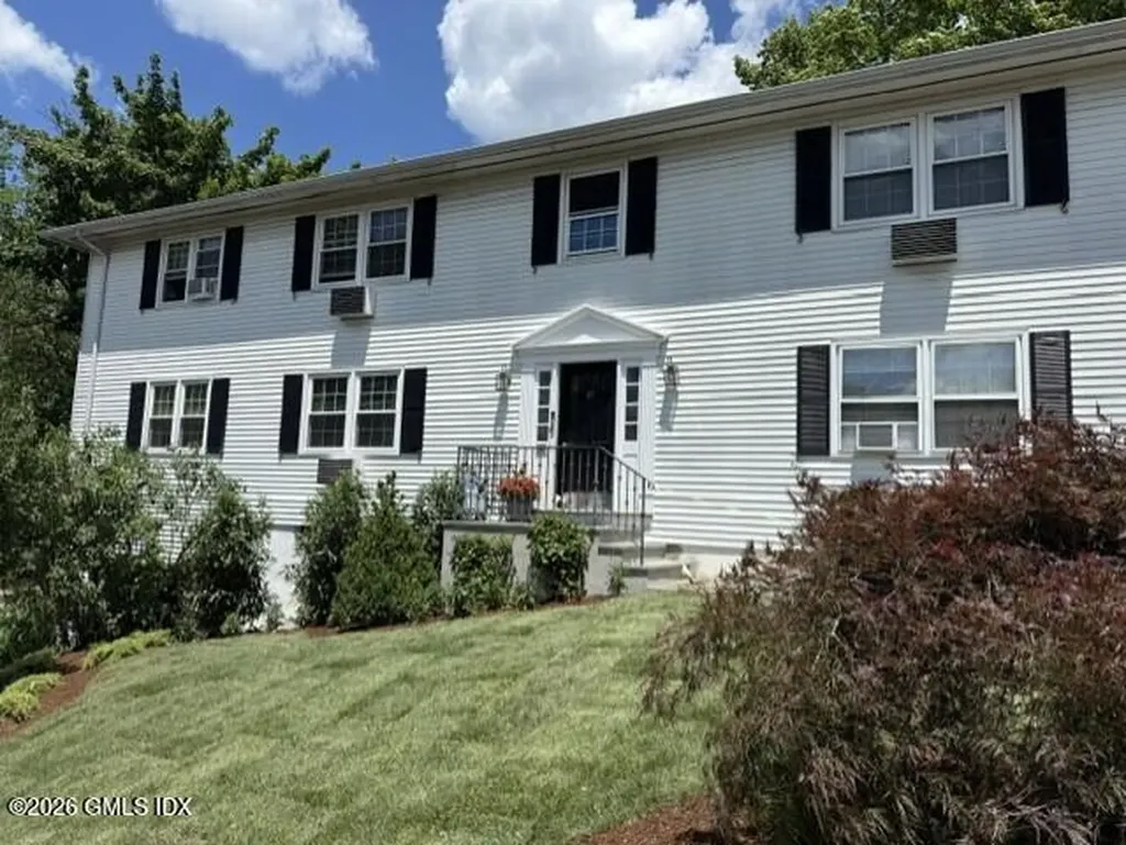 49 Valley Road Cos Cob CT 06807