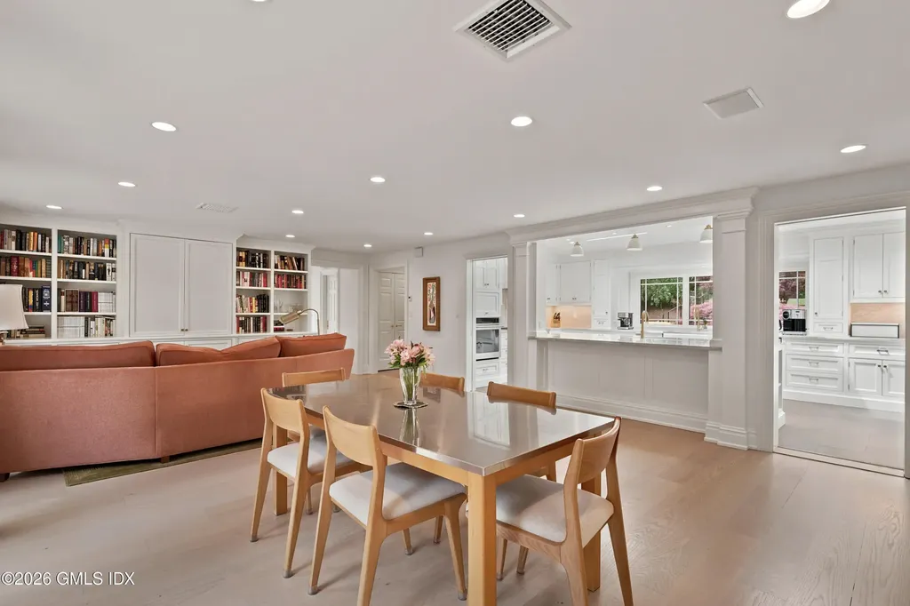35 Wilshire Road Greenwich CT 06831
