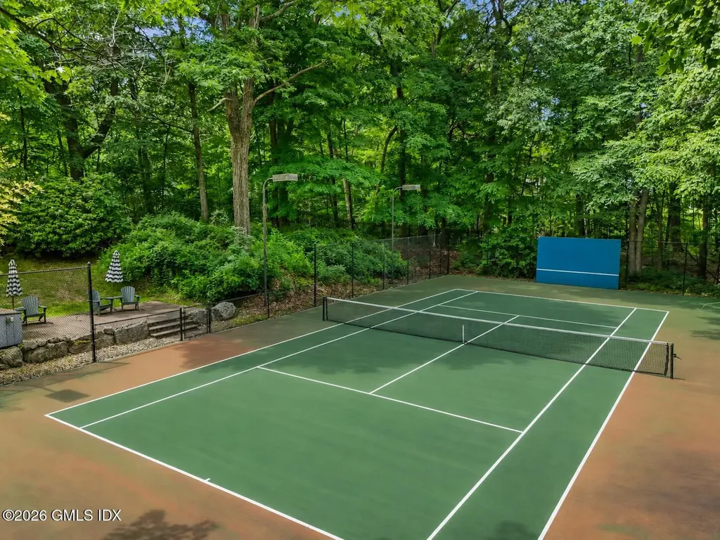 35 Wilshire Road Greenwich CT 06831