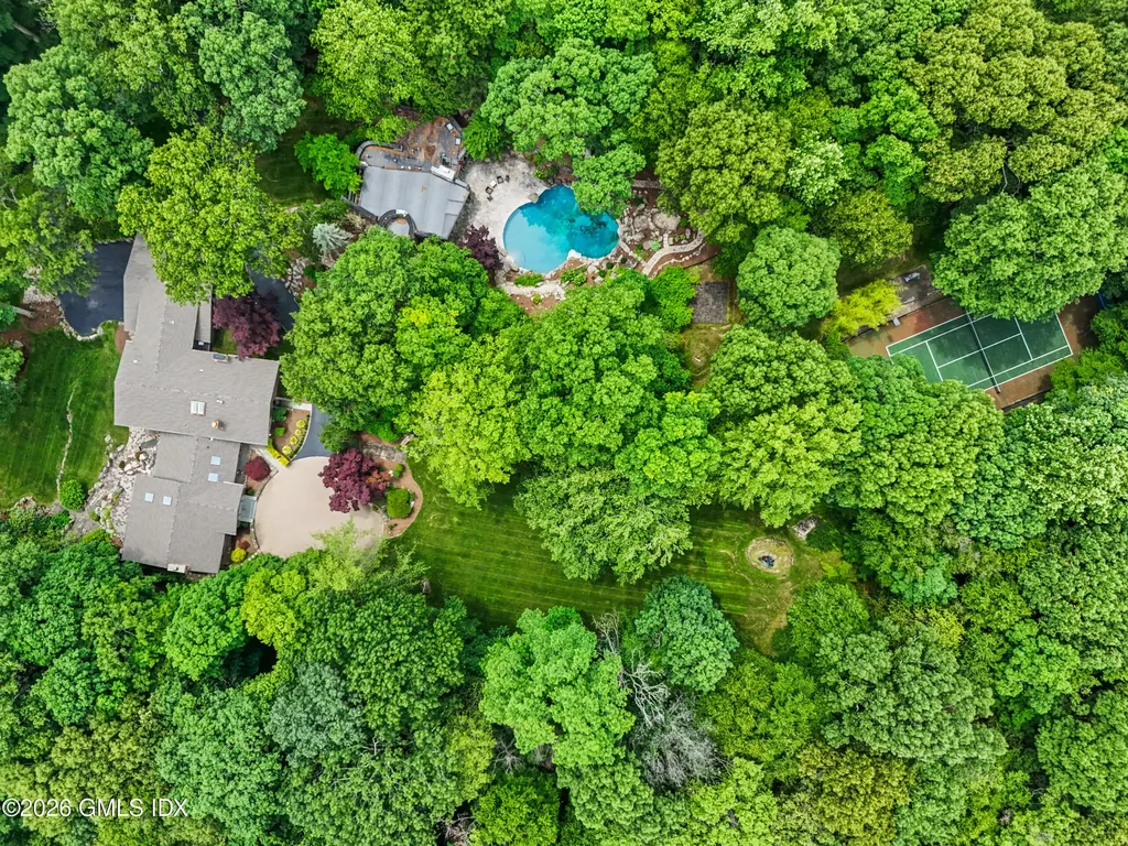 35 Wilshire Road Greenwich CT 06831