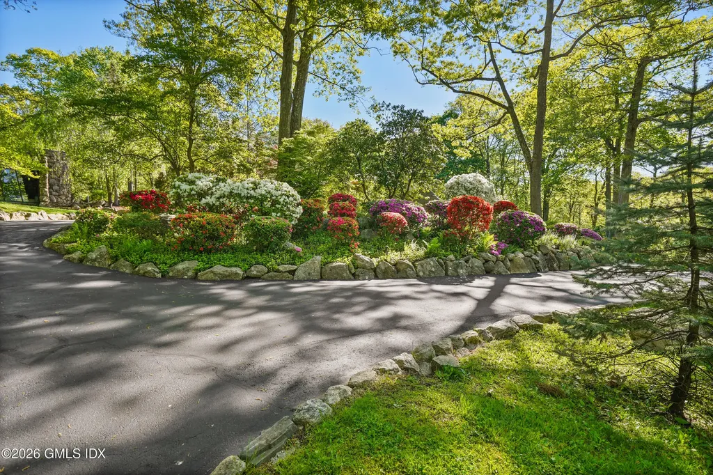 35 Wilshire Road Greenwich CT 06831