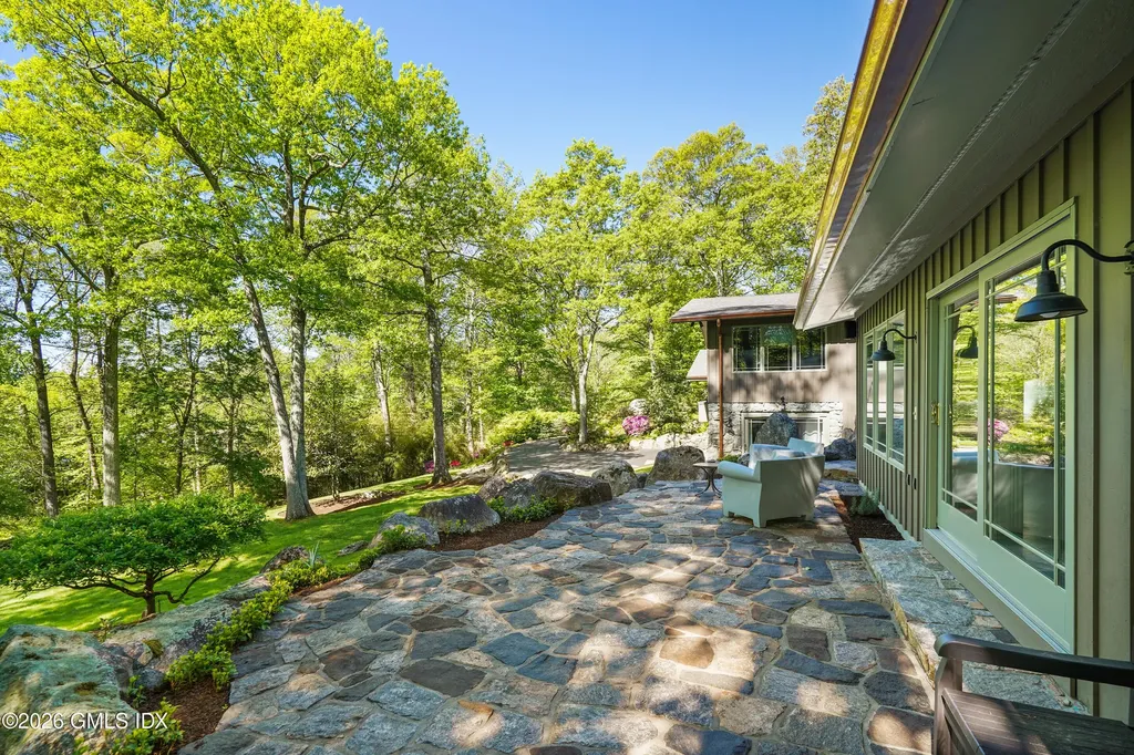 35 Wilshire Road Greenwich CT 06831