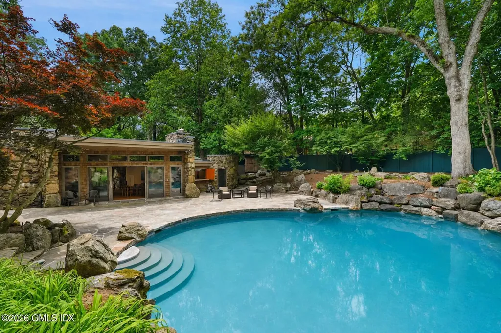 35 Wilshire Road Greenwich CT 06831