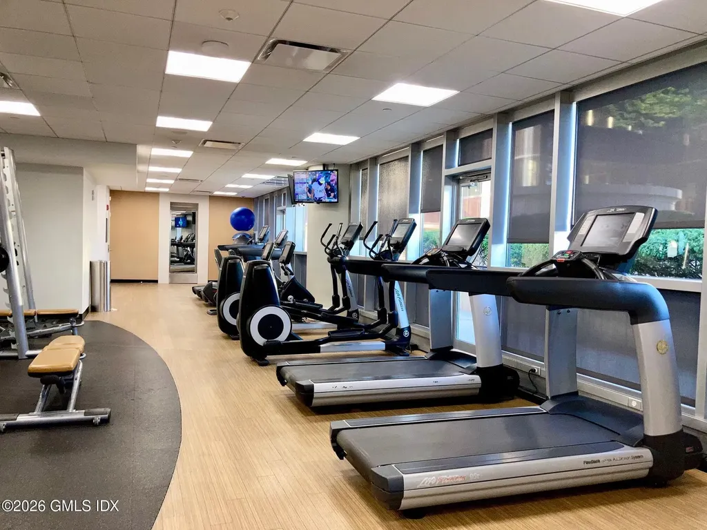 127 Greyrock Place Stamford CT 06901
