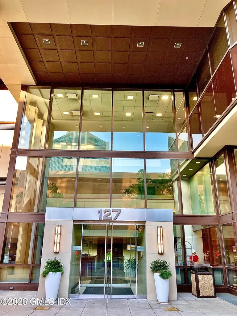 127 Greyrock Place Stamford CT 06901