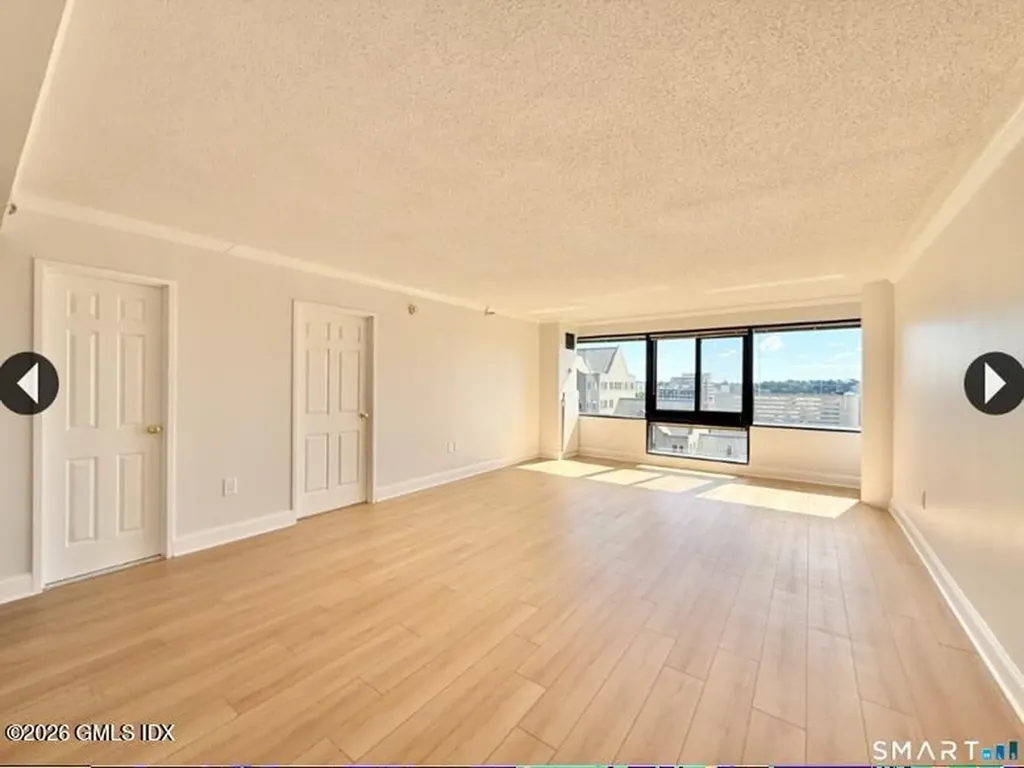 127 Greyrock Place Stamford CT 06901