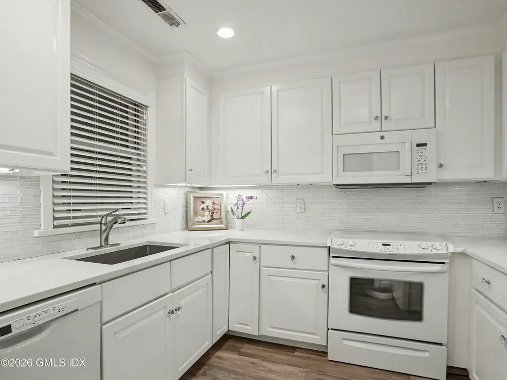 51 Forest Avenue Old Greenwich CT 06870