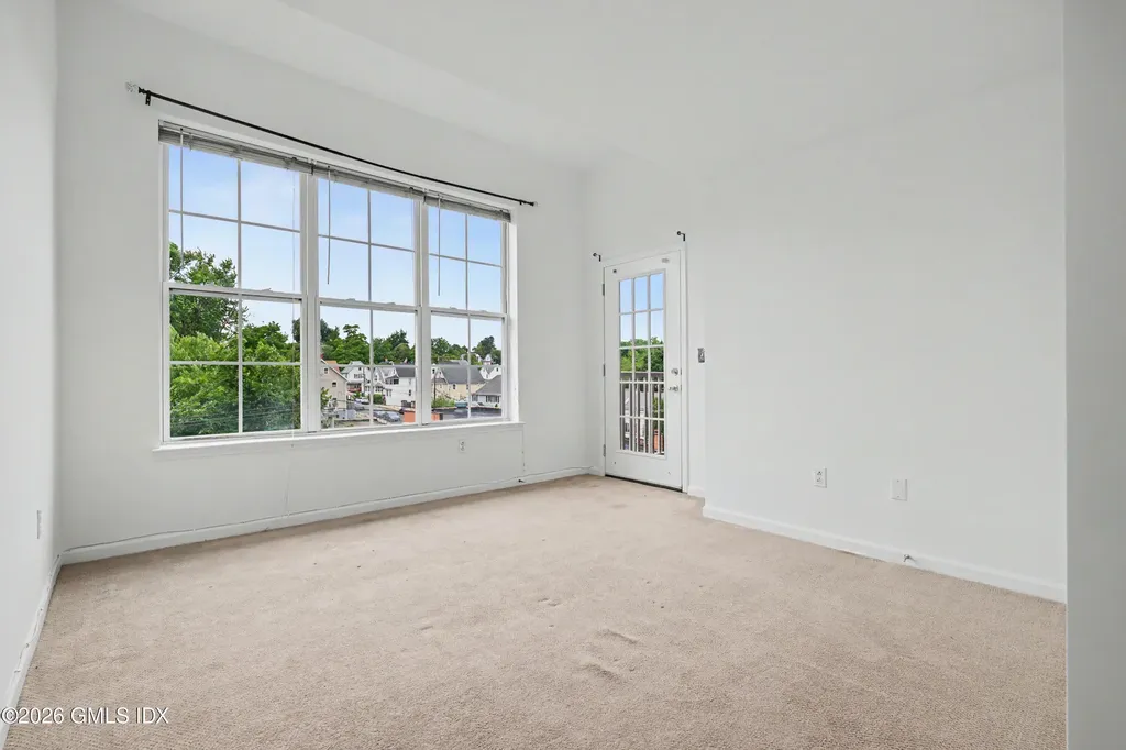 25 Adams Avenue Stamford CT 06902