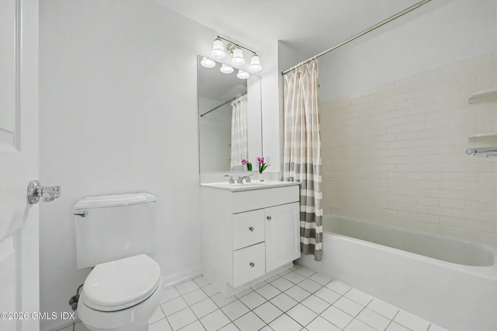 25 Adams Avenue Stamford CT 06902
