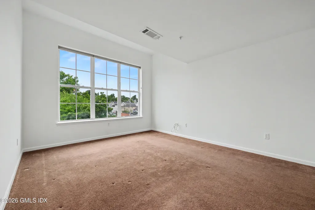 25 Adams Avenue Stamford CT 06902