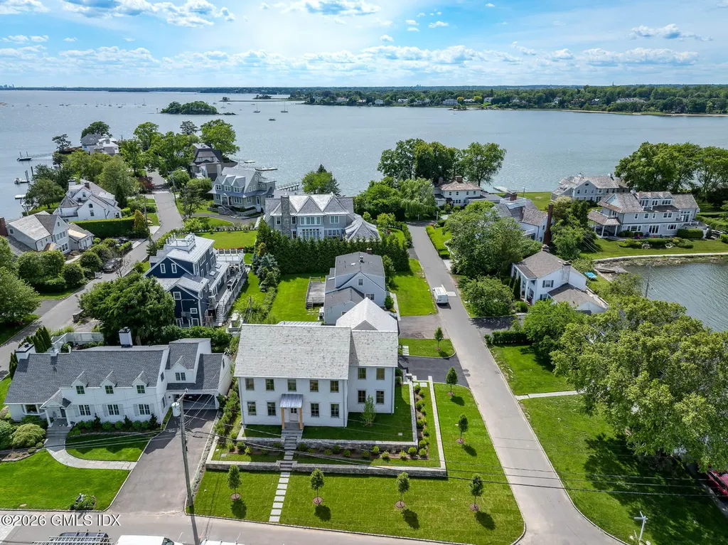 25 Cove Road Old Greenwich CT 06870