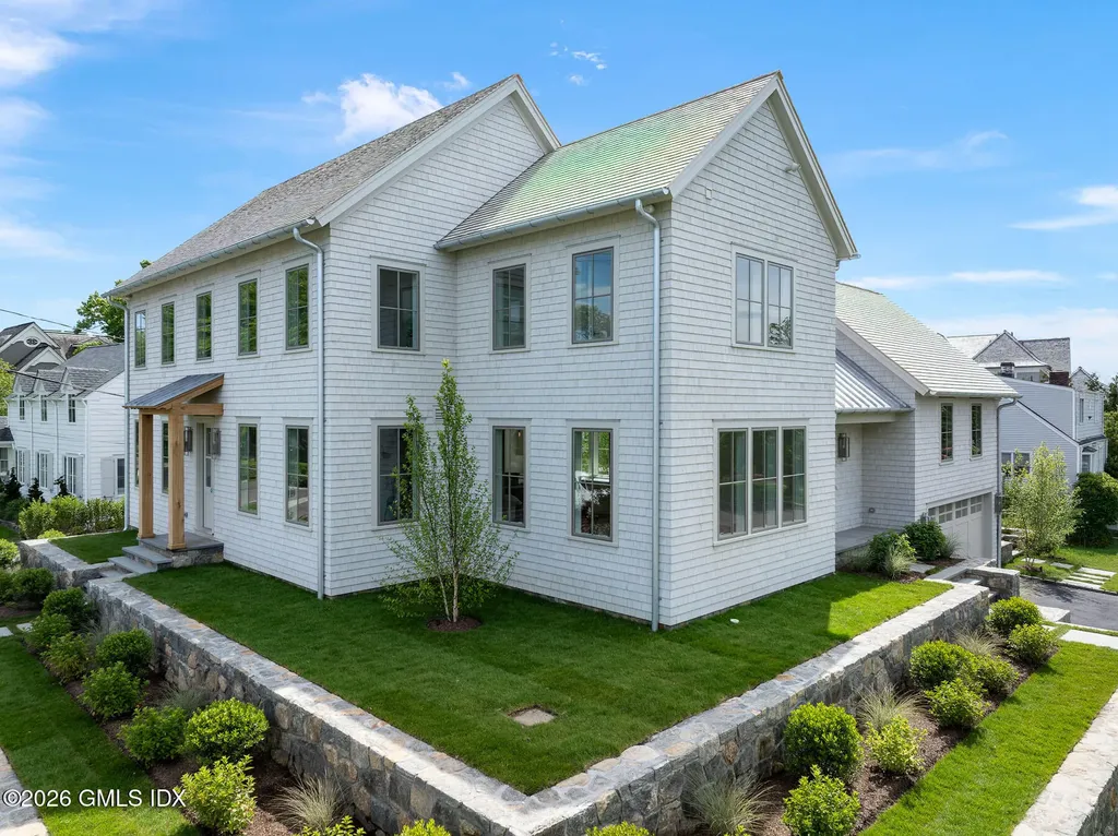 25 Cove Road Old Greenwich CT 06870