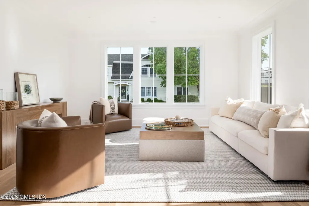 25 Cove Road Old Greenwich CT 06870