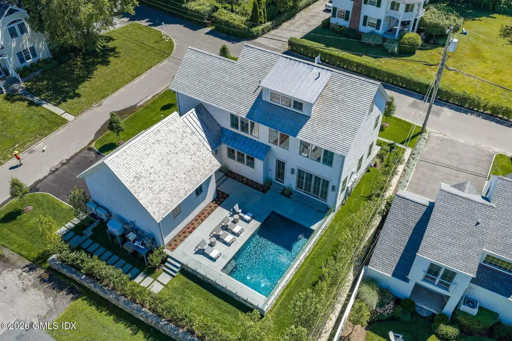 25 Cove Road Old Greenwich CT 06870