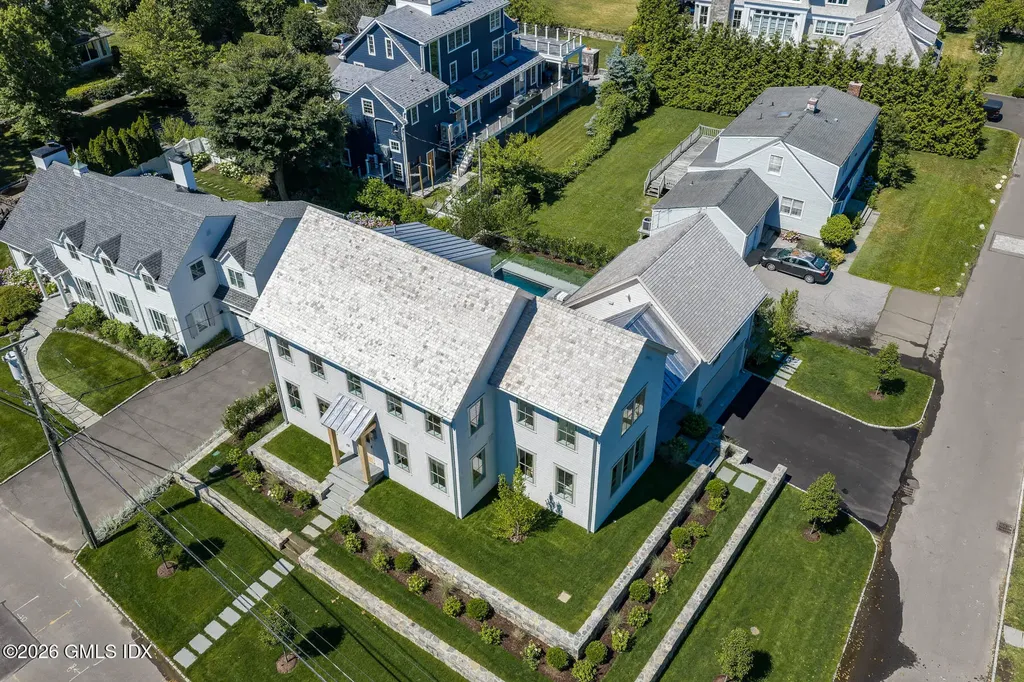 25 Cove Road Old Greenwich CT 06870