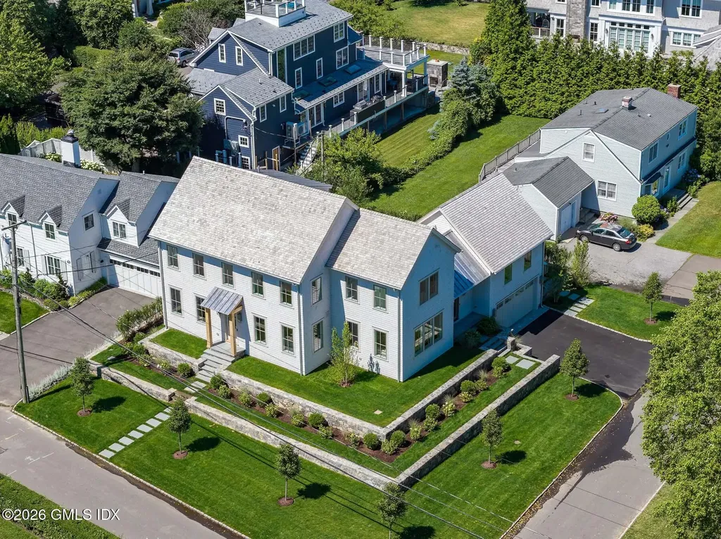 25 Cove Road Old Greenwich CT 06870
