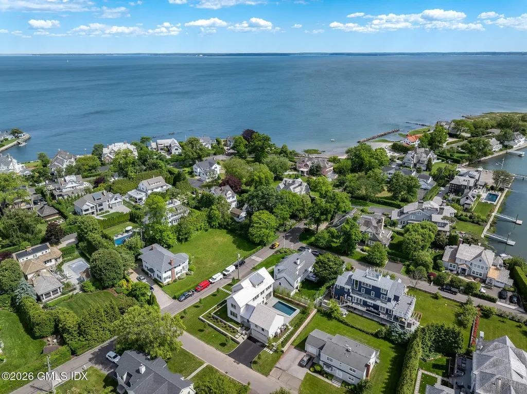 25 Cove Road Old Greenwich CT 06870