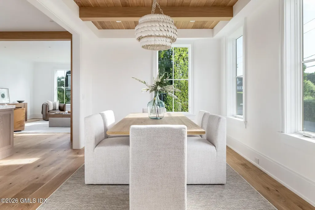 25 Cove Road Old Greenwich CT 06870