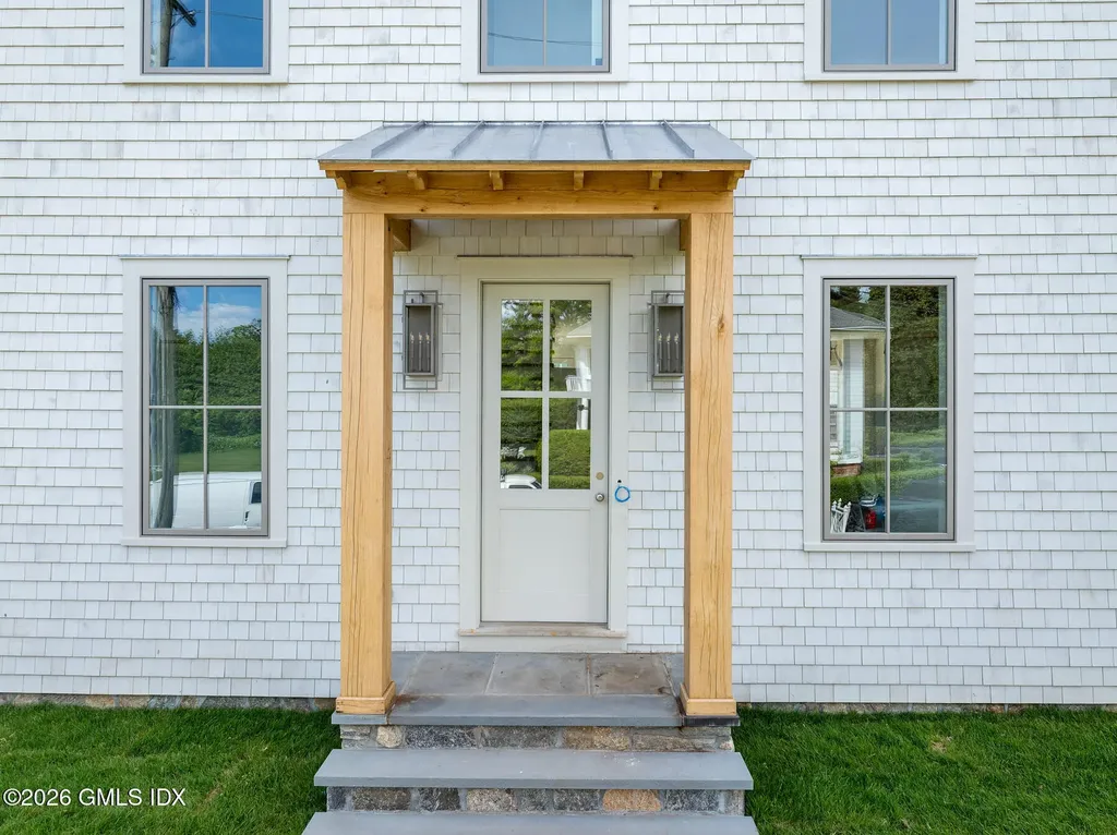 25 Cove Road Old Greenwich CT 06870