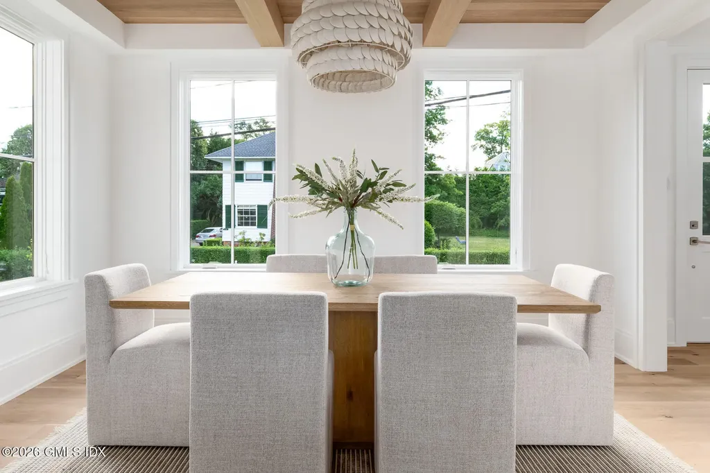 25 Cove Road Old Greenwich CT 06870