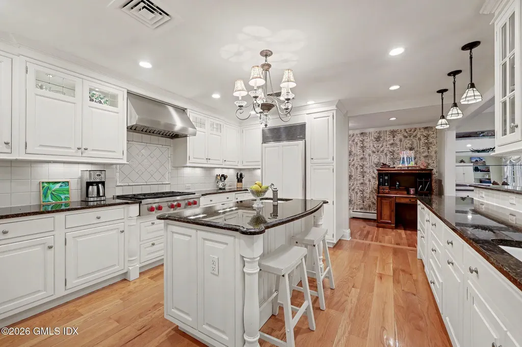 51 Dandy Drive Cos Cob CT 06807
