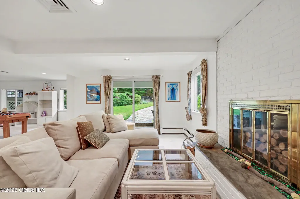 51 Dandy Drive Greenwich CT 06831